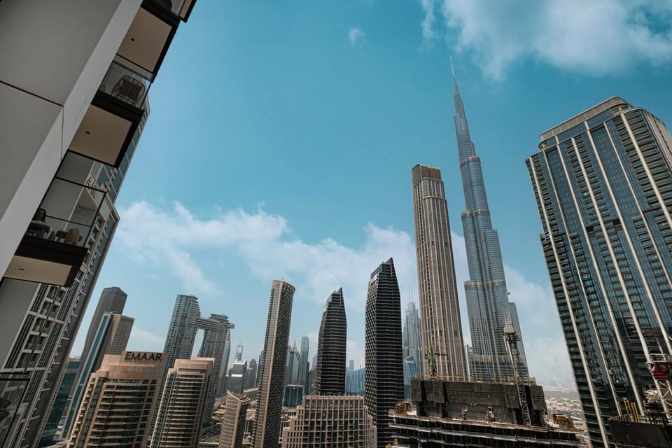 Property building, Day, City view