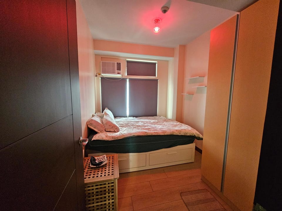 Makati Bliss Apartment - Cozy Urban Retreat Apartment in Pasay