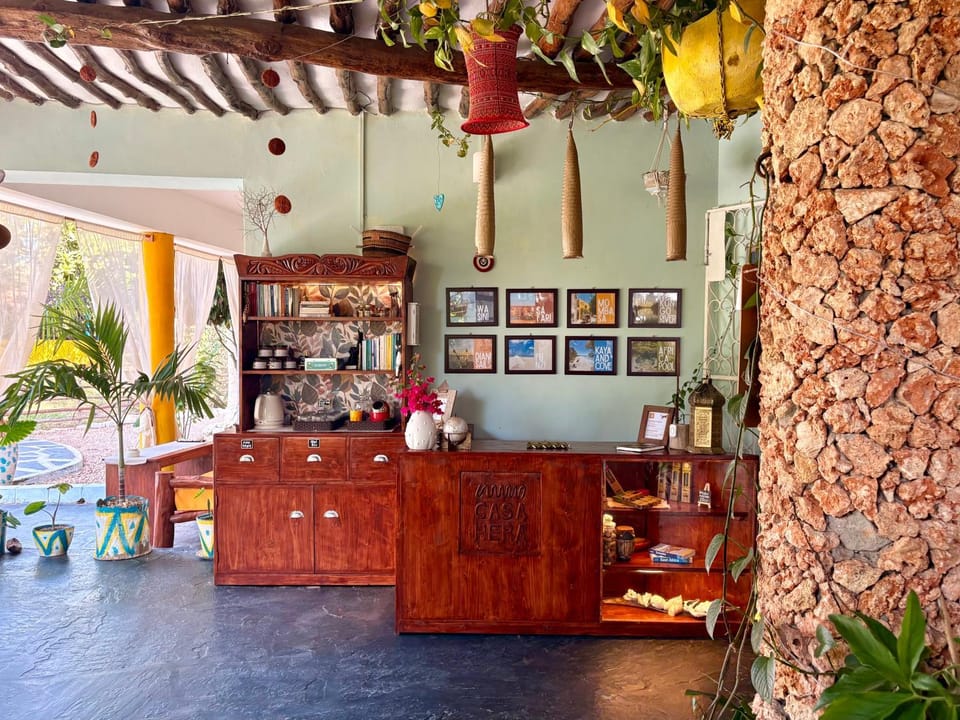 Living room, Lobby or reception