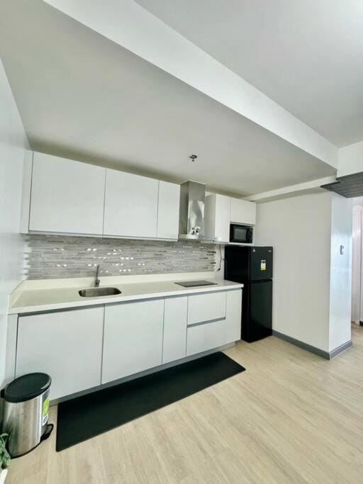 2BR Mountain View Cabin - The Bali Corner at Azure North Cabin in Calabarzon