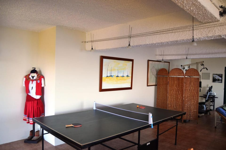 Communal lounge/ TV room, Game Room, Fitness centre/facilities