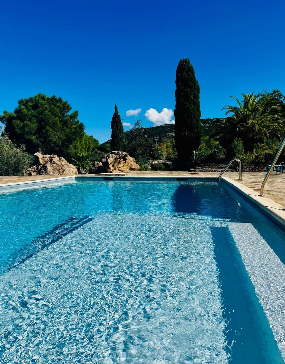 Swimming pool, Swimming pool