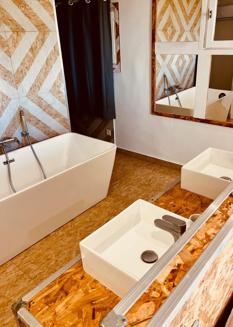 Bathroom, Bath