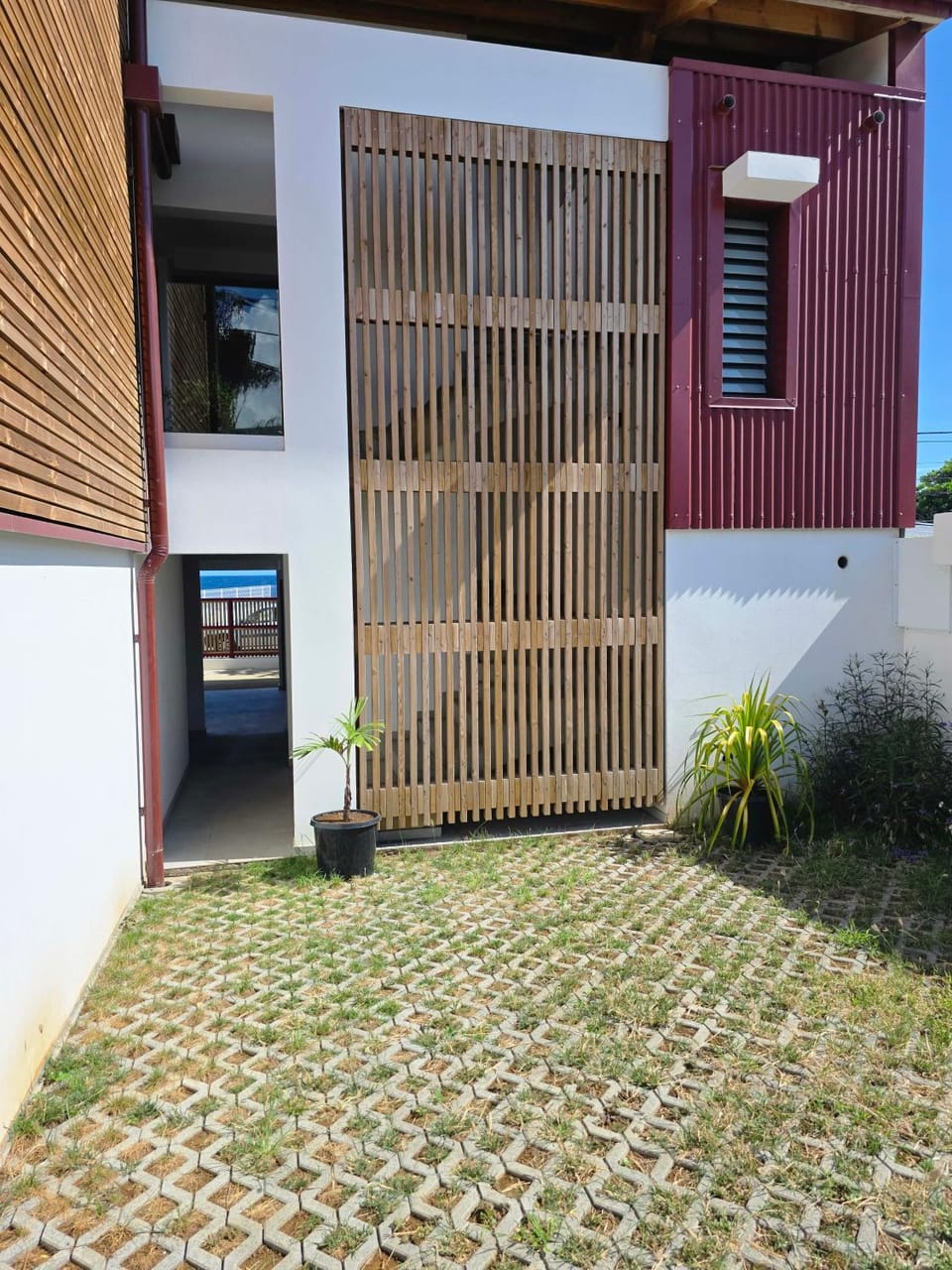 Property building, Parking