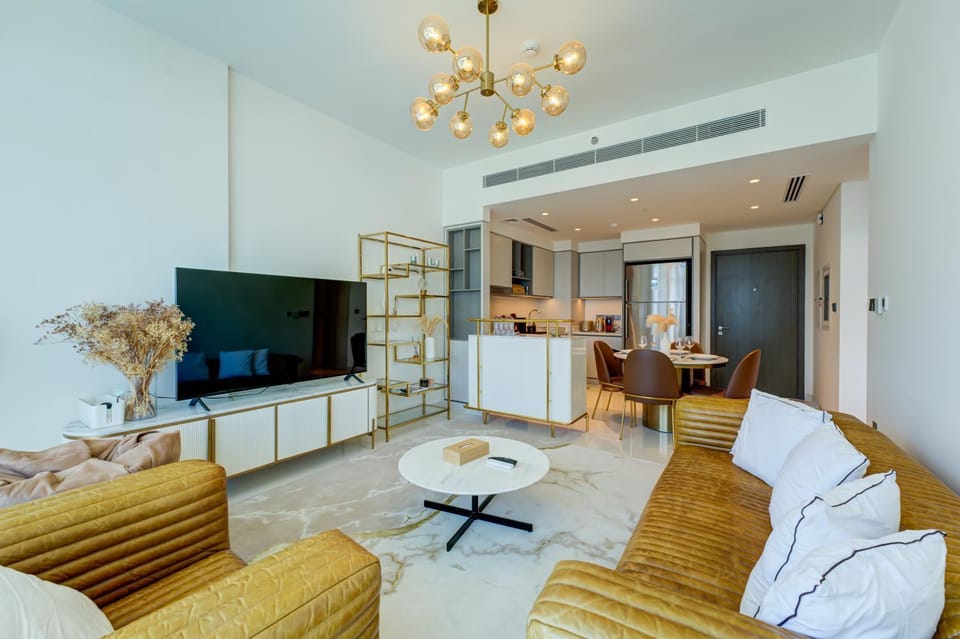 Communal lounge/ TV room, TV and multimedia, Living room, Seating area