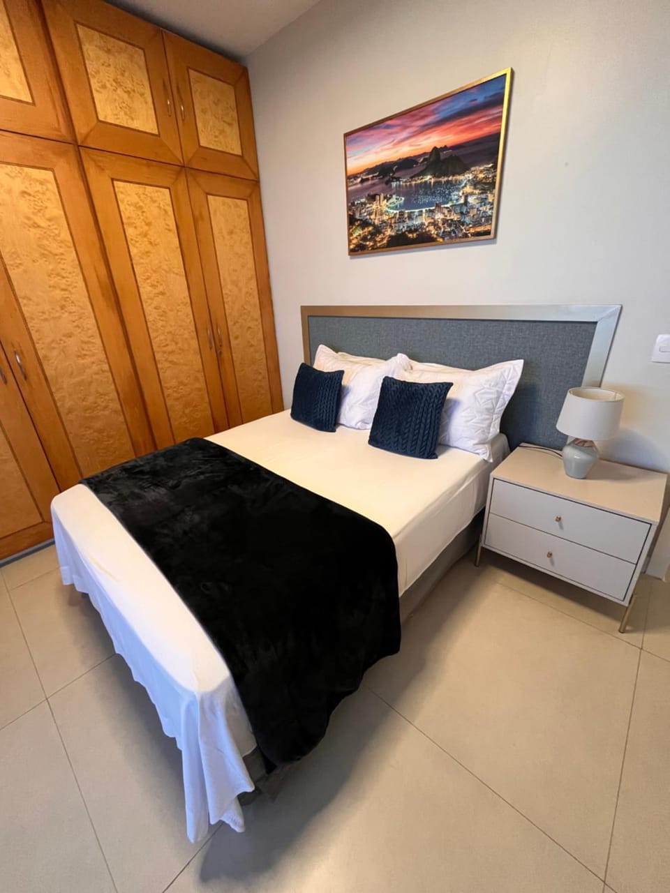 Bed, Photo of the whole room, Bedroom, wardrobe