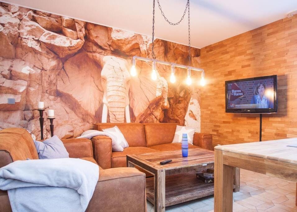 TV and multimedia, Living room, Seating area