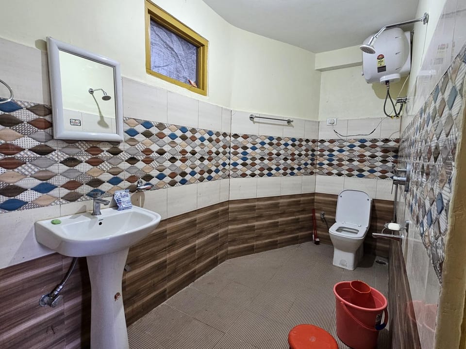 Toilet, Bathroom
