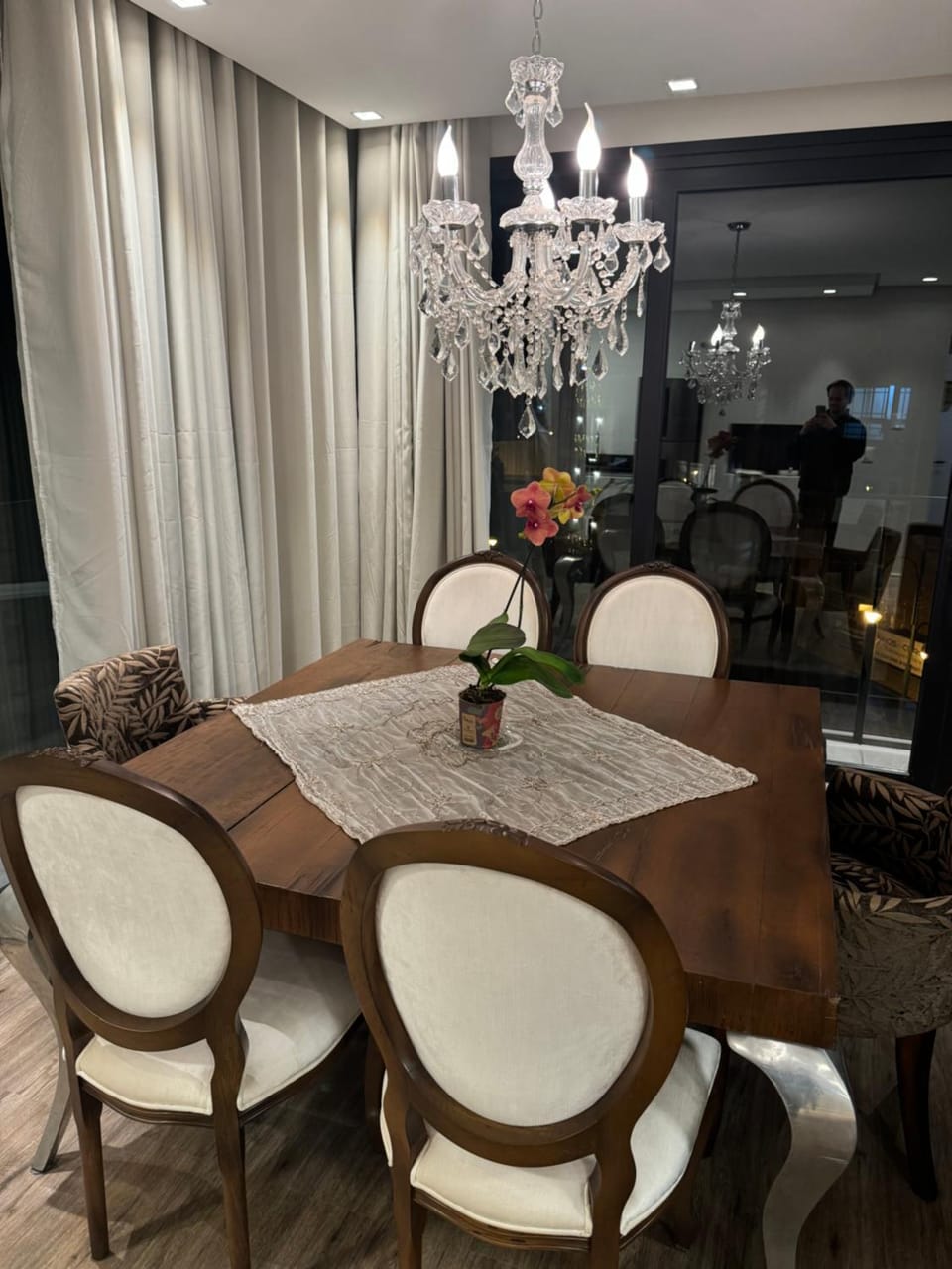 Luxuoso Apartamento no Centro de Gramado Apartment in Gramado