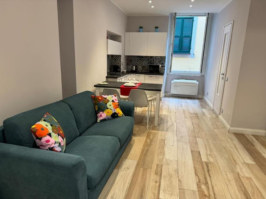 Bighetti Living Apartment in Chiavari