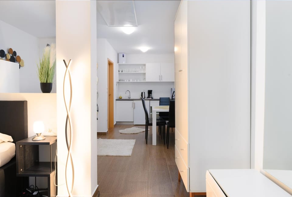 Kitchen or kitchenette, Living room, wardrobe
