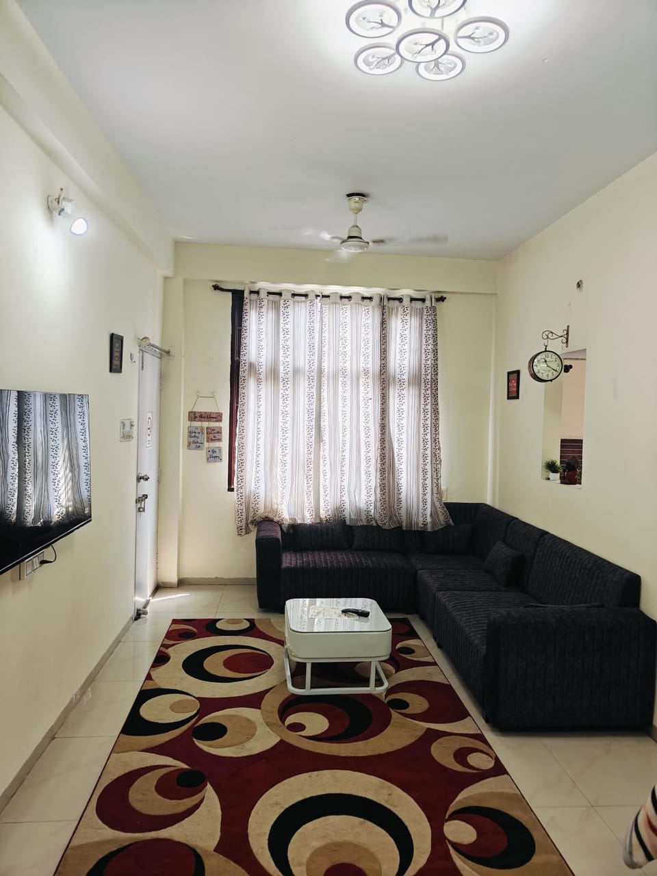 TV and multimedia, Living room, Seating area