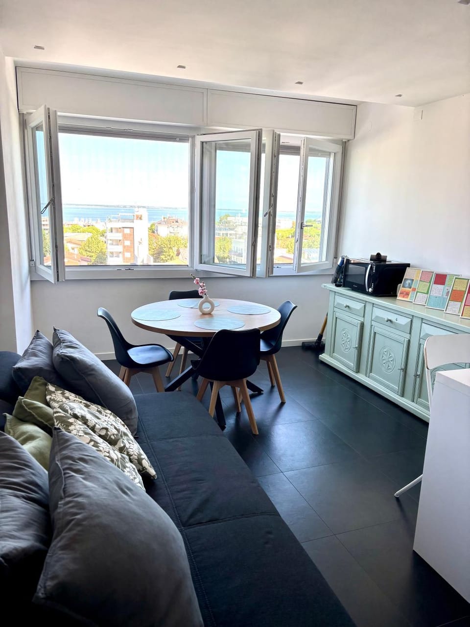 FabFour - Piazza Fontana Apartment in Lignano Sabbiadoro