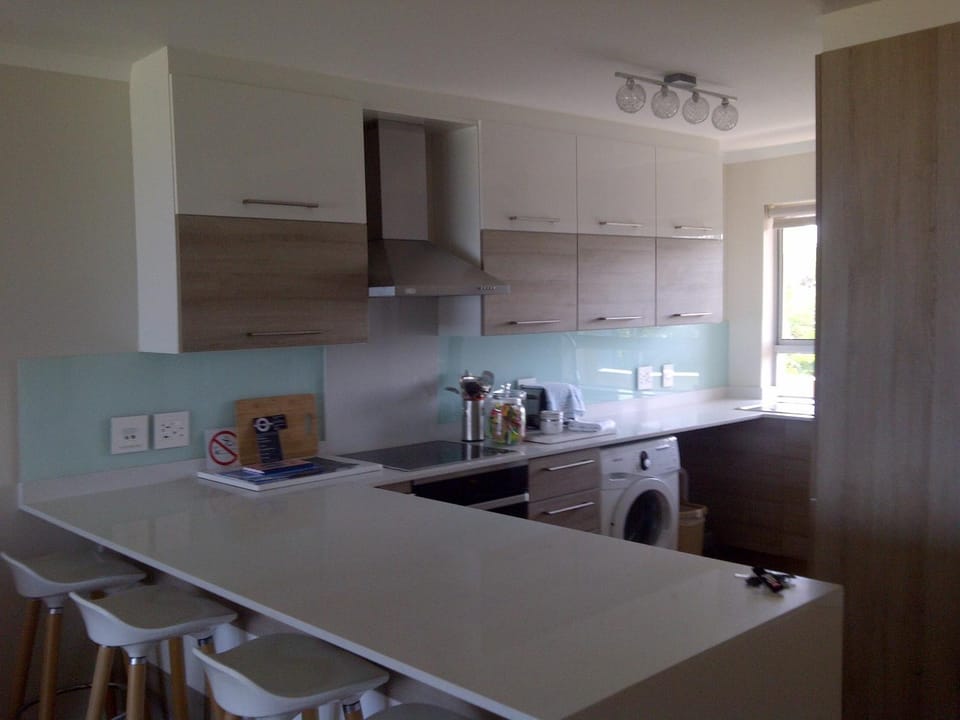 Day, Kitchen or kitchenette