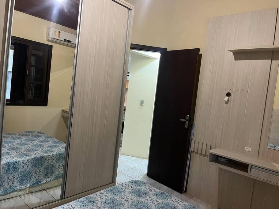 Apartamento no centro de Bombinhas, um quarto Apartment in Bombinhas
