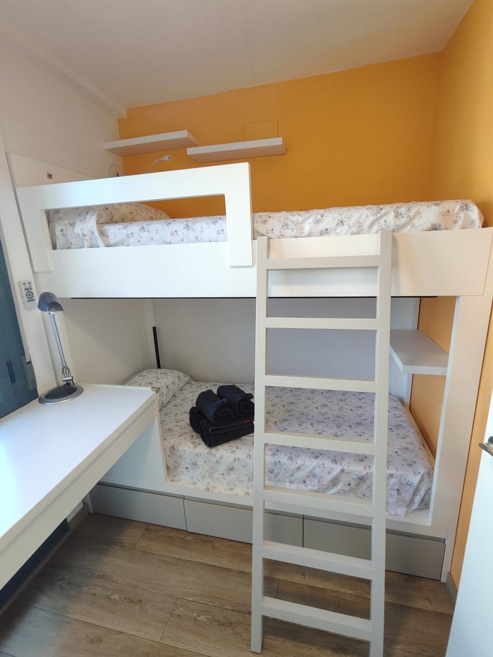 bunk bed