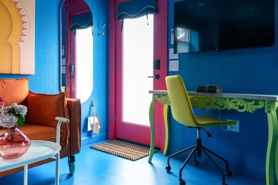 HostWise Stays - Le Petit Riad, A Moroccan Oasis Apartment in Pittsburgh