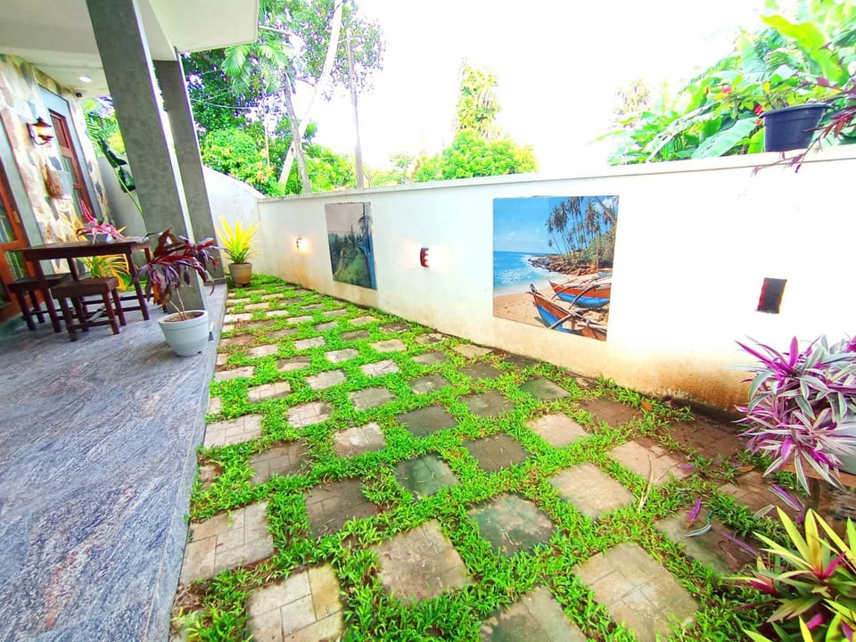 Property building, Garden, Garden view