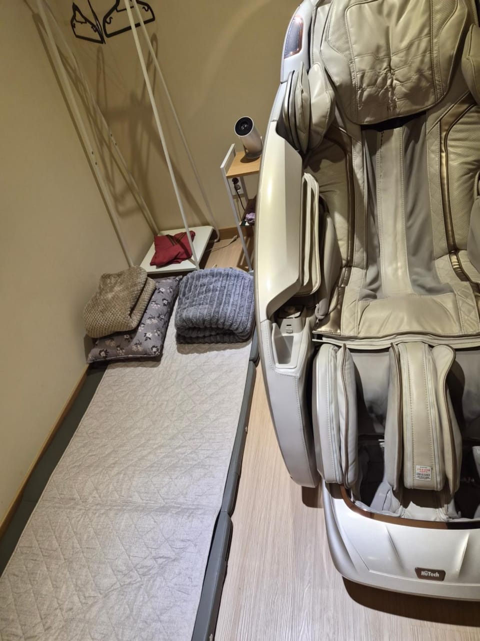 Myeongdong Hostel Zamshh - Female Only Hostel in Seoul