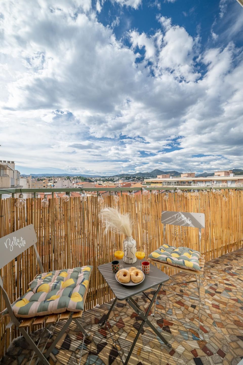Property building, Day, Natural landscape, View (from property/room), Balcony/Terrace