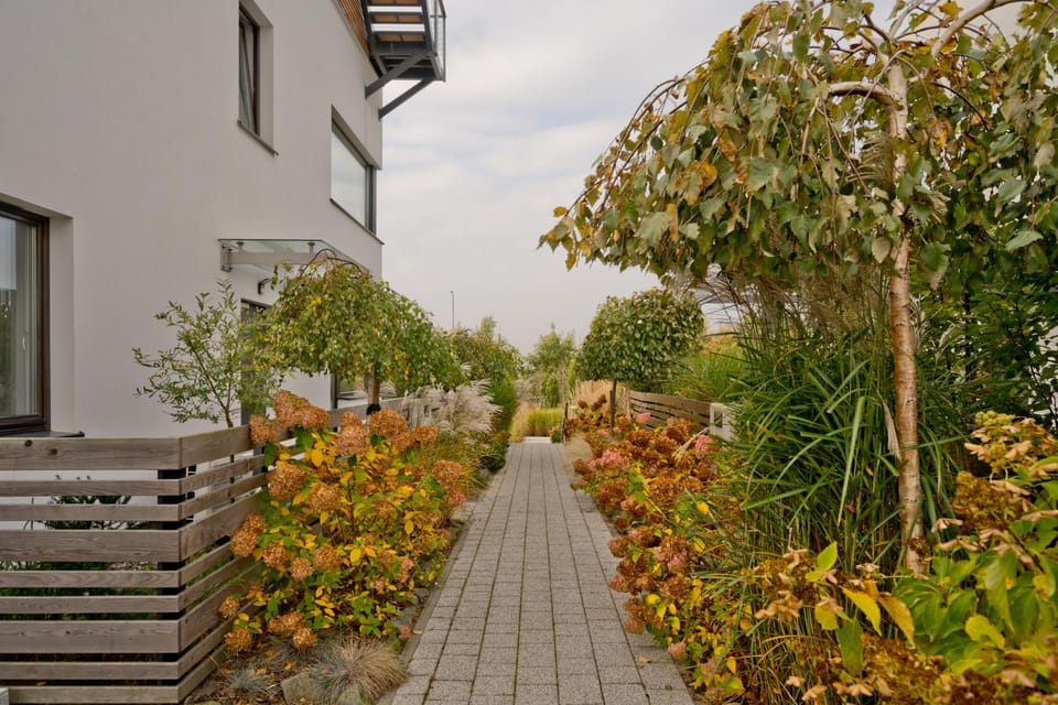 Property building, Garden