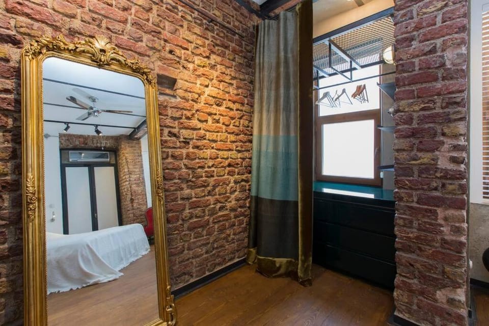 Architect Jonas generous 85 sqm apartment full of Art Apartment in Istanbul