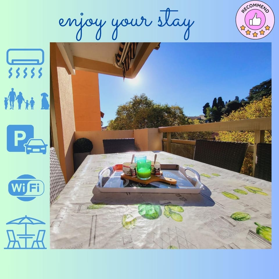 Day, Balcony/Terrace, Dining area
