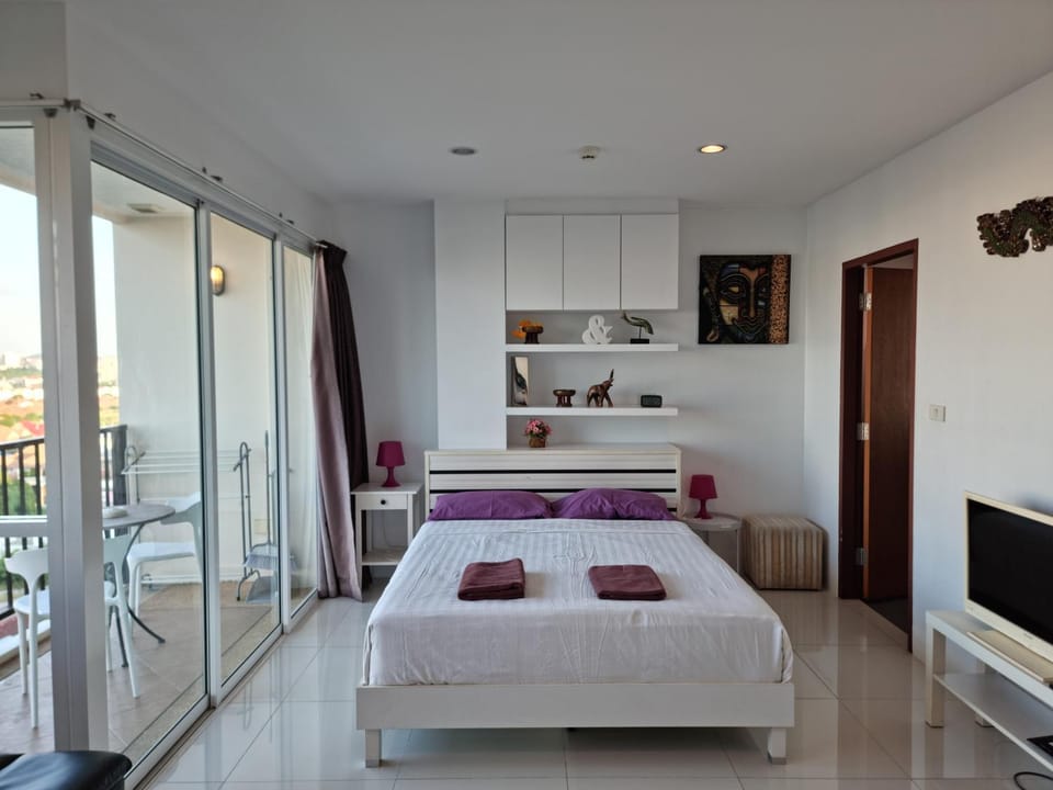 Diamond Suite Apartment in Pattaya City