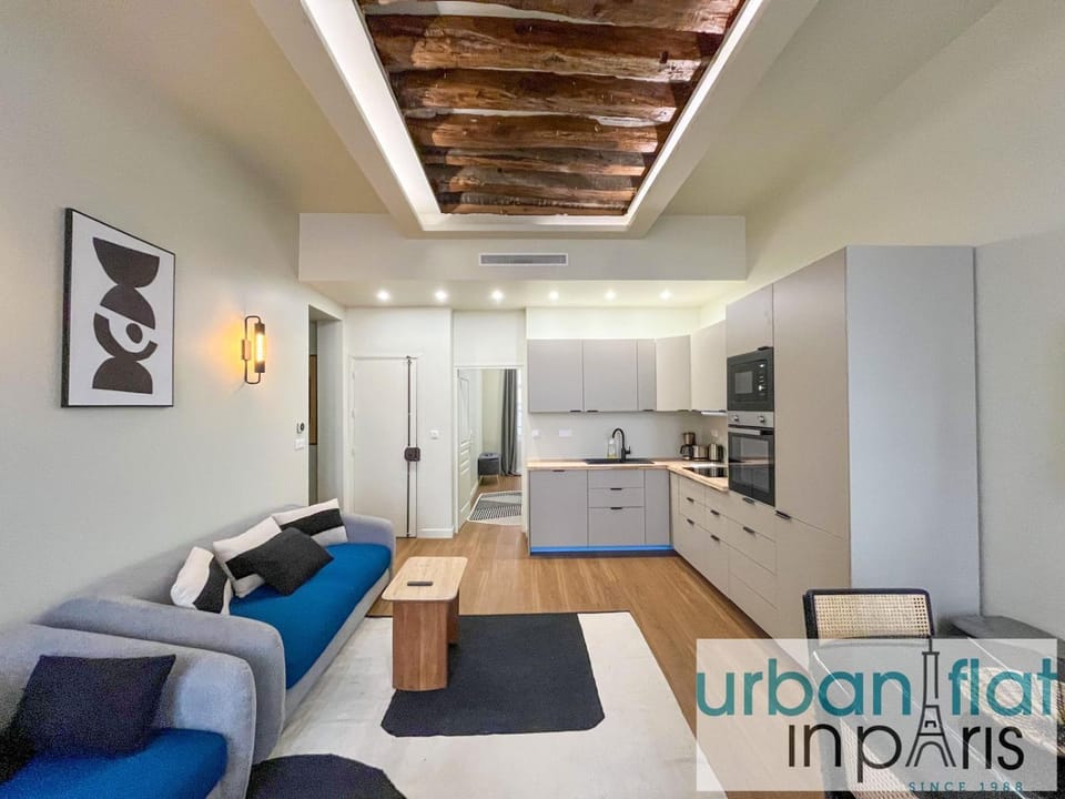 Urban Flat 188 - Stunning 4 Bedroom Flat in Paris Apartment in Paris