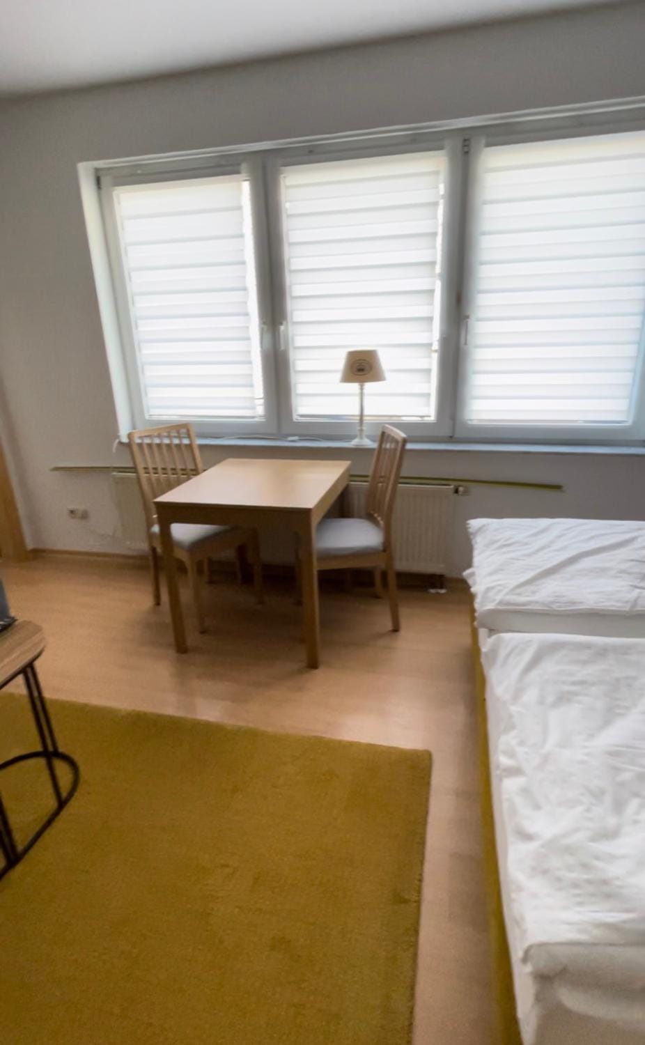 Bed, Living room, Photo of the whole room, Seating area, Dining area