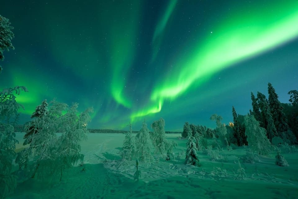 Property building, Natural landscape, Winter