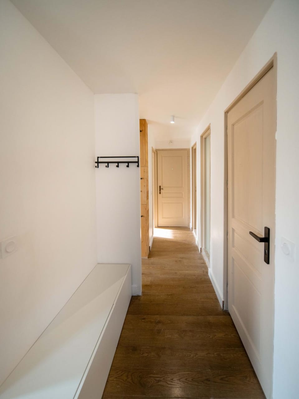 Bed, Bathroom, Photo of the whole room, Bedroom