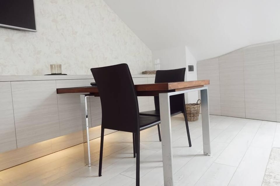 Chic Retreat Apartment in Asti