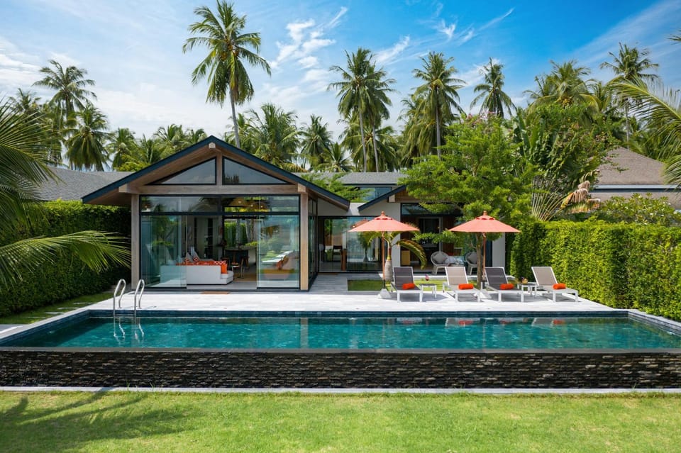 Swimming pool, Swimming pool