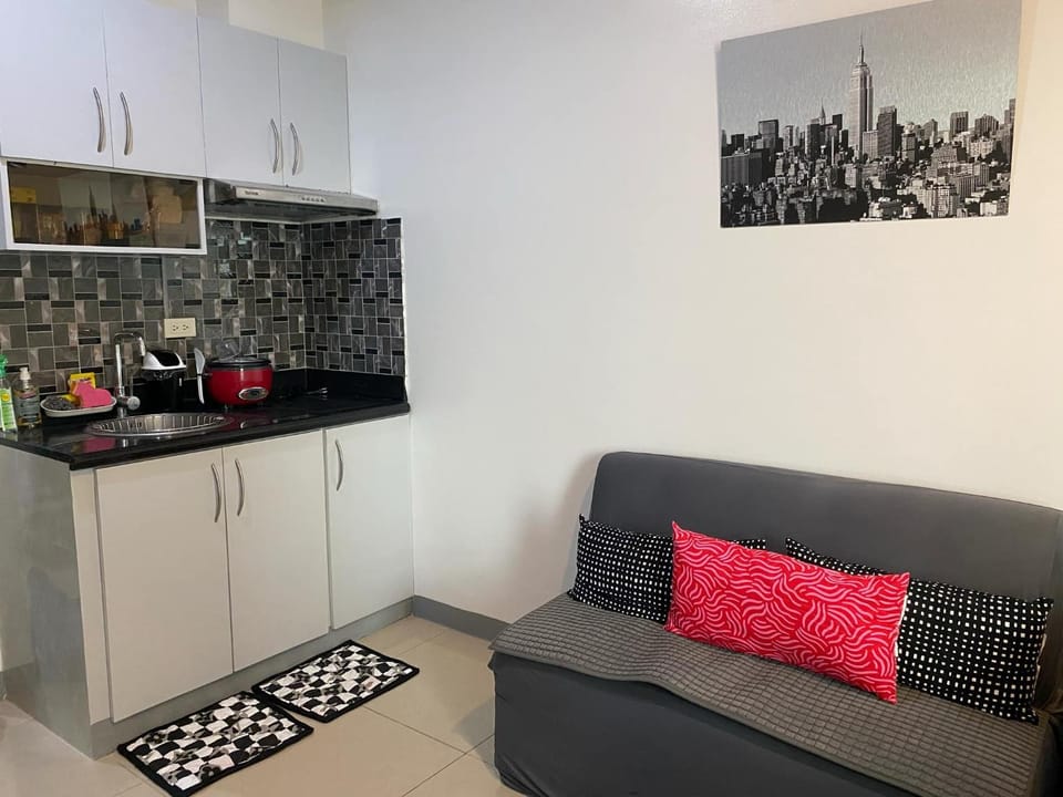 Kitchen or kitchenette, Seating area