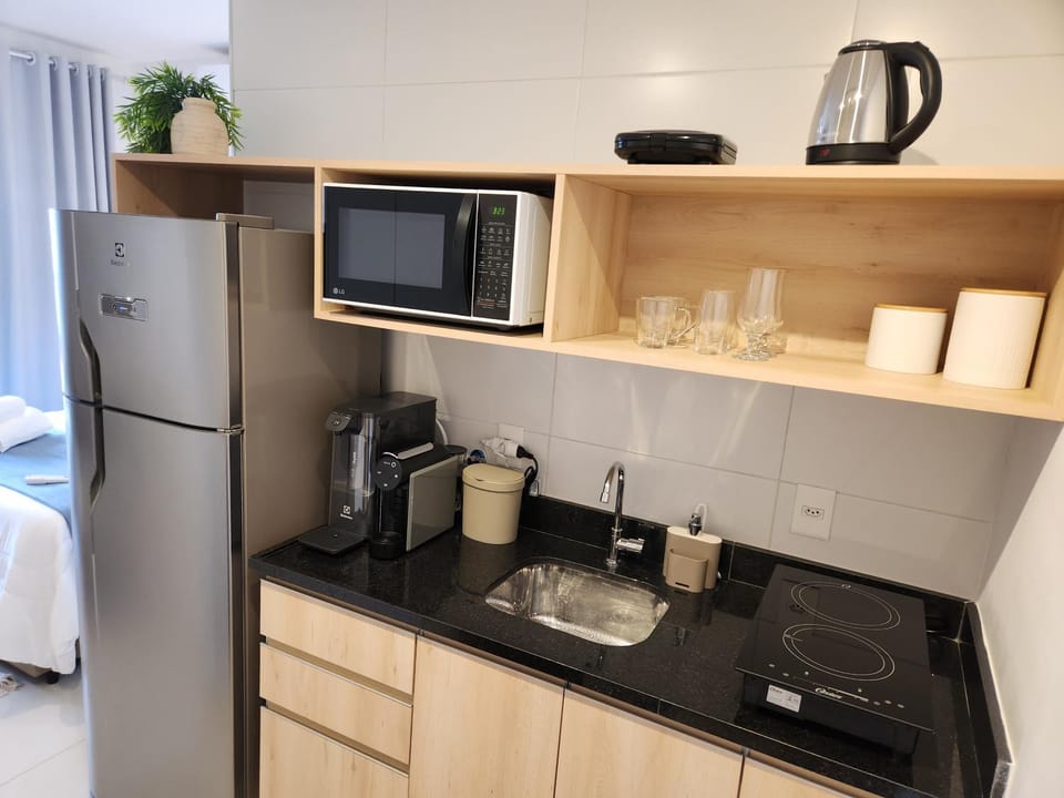 Coffee/tea facilities, Kitchen or kitchenette, oven, toaster