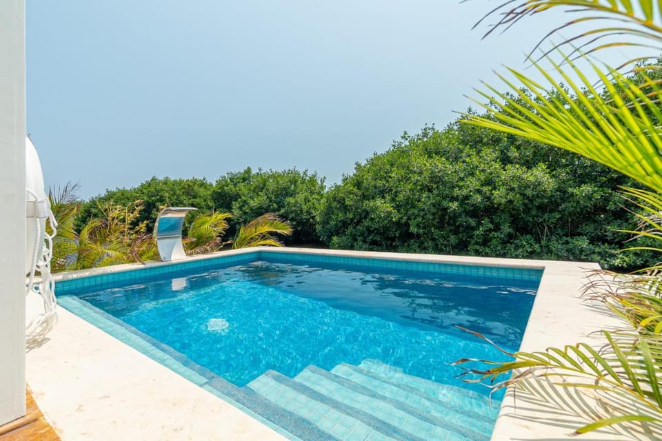 Casa Lush and Mistico Beach Club plus Boat Shuttle Villa in San Pedro