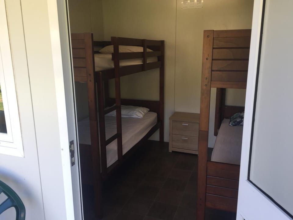 Port Waikato Holiday Park Campground/ 
RV Resort in Waikato