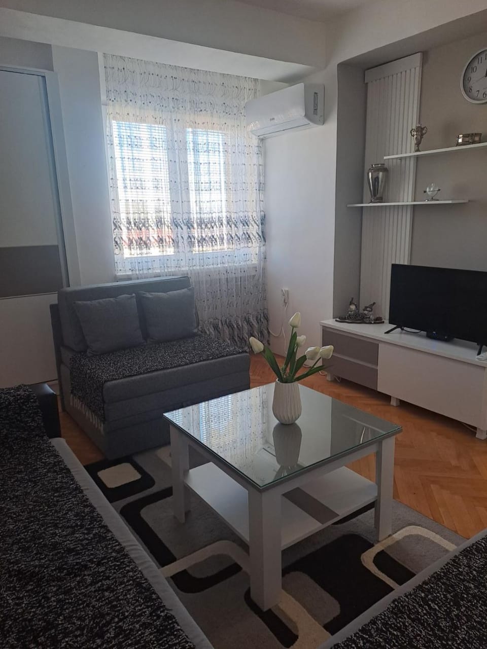 Living room, Bedroom