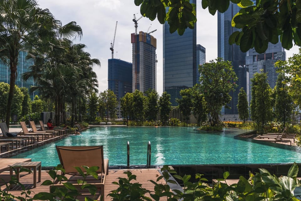 Property building, Nearby landmark, Garden, Garden view, Pool view, Swimming pool, sunbed