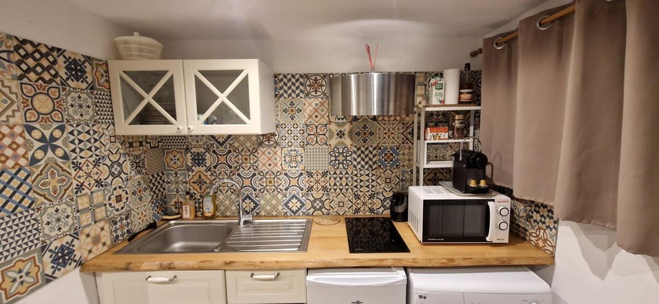 Appartement centre historique - climatisé avec extérieur au calme Apartment in Aix-en-Provence