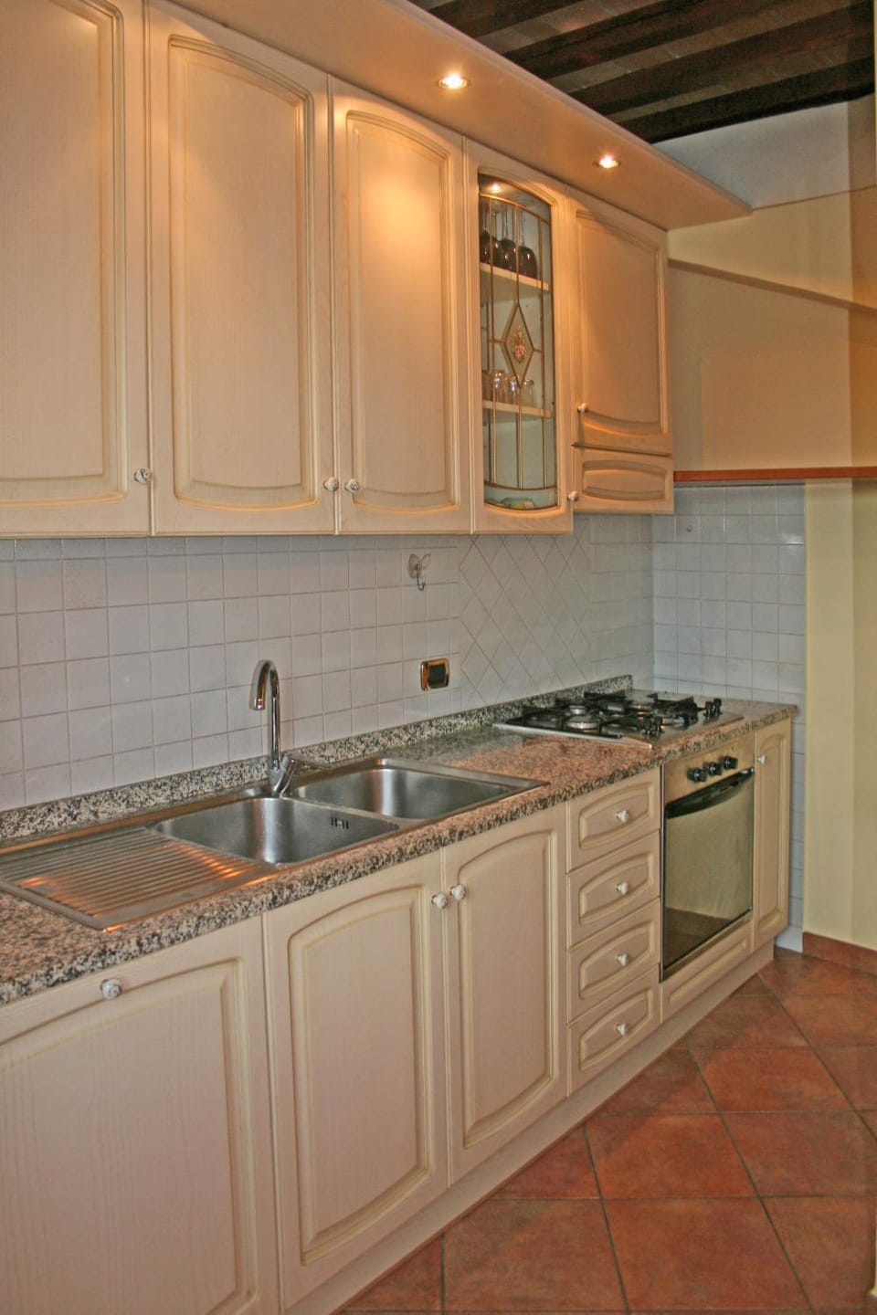 dishwasher, oven, stove