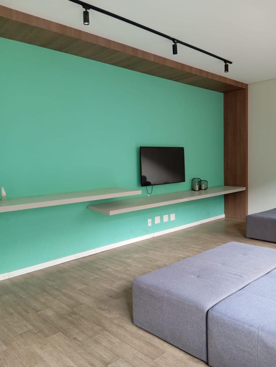 Communal lounge/ TV room
