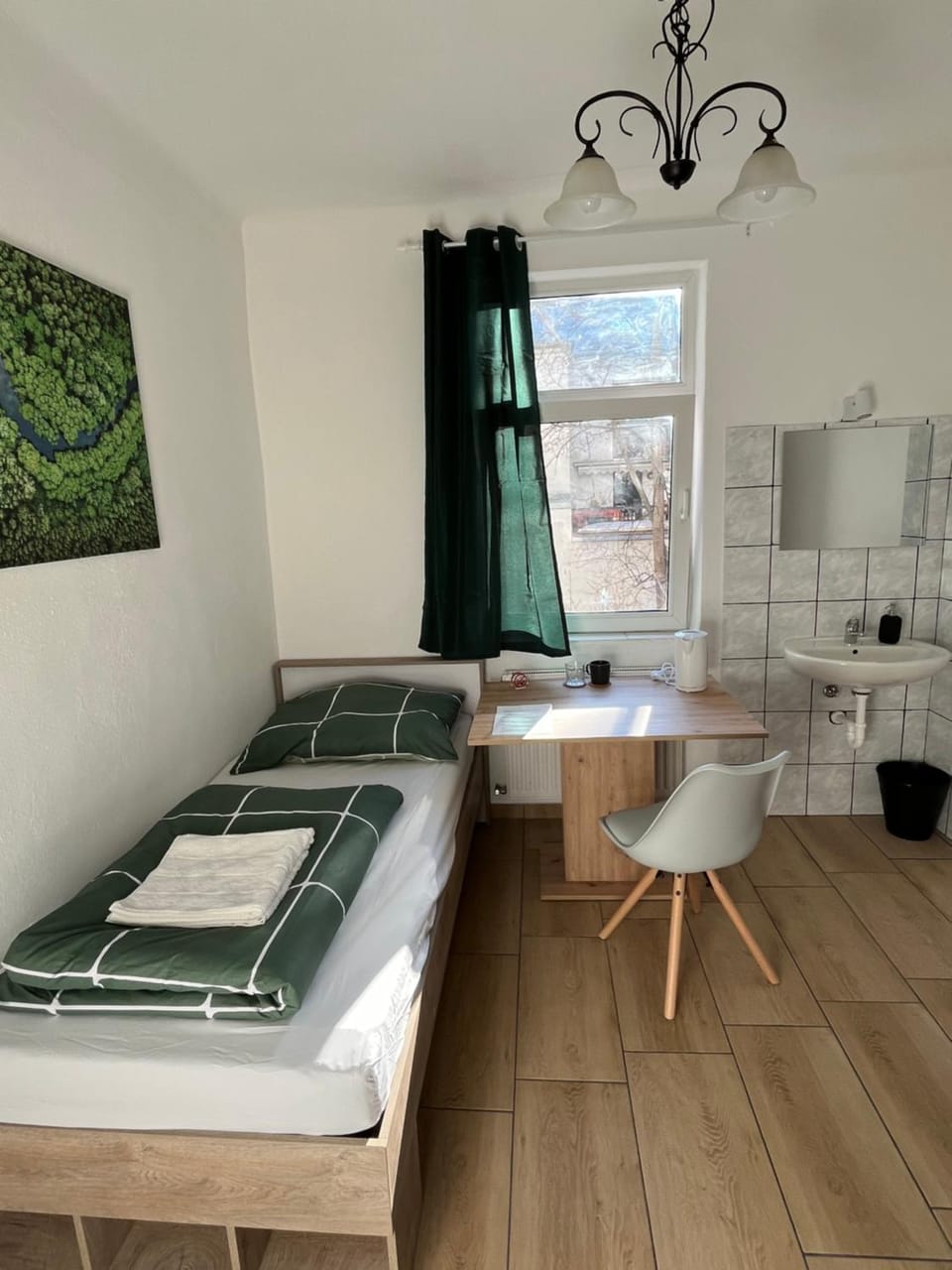 Photo of the whole room