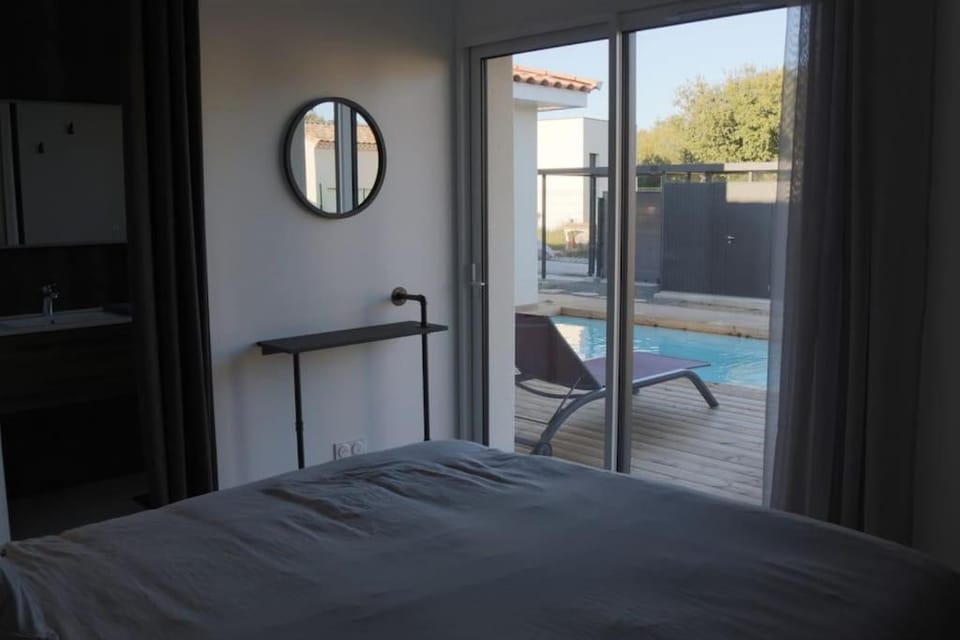 Bedroom, Pool view
