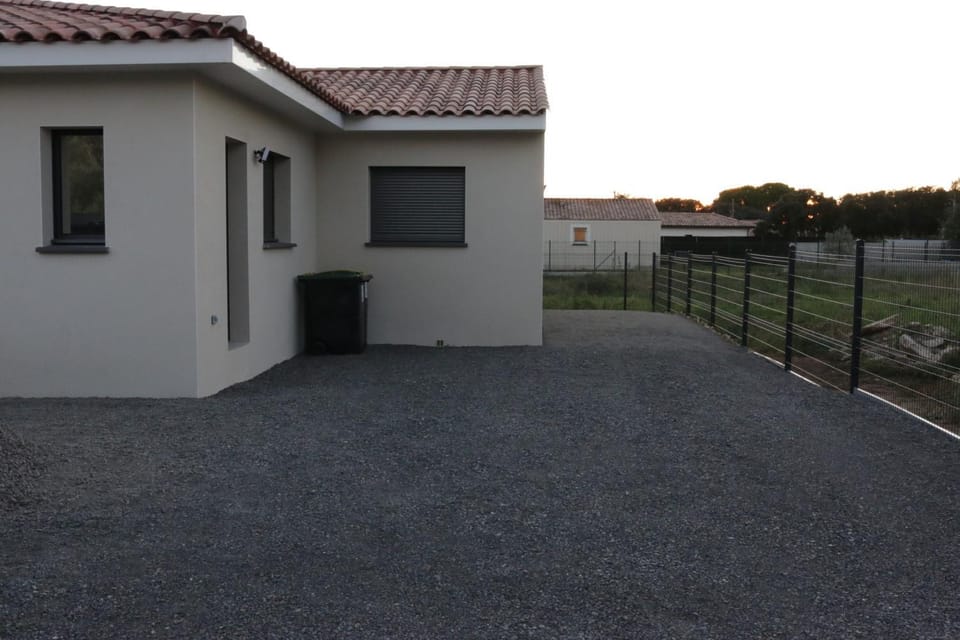 Property building, Parking