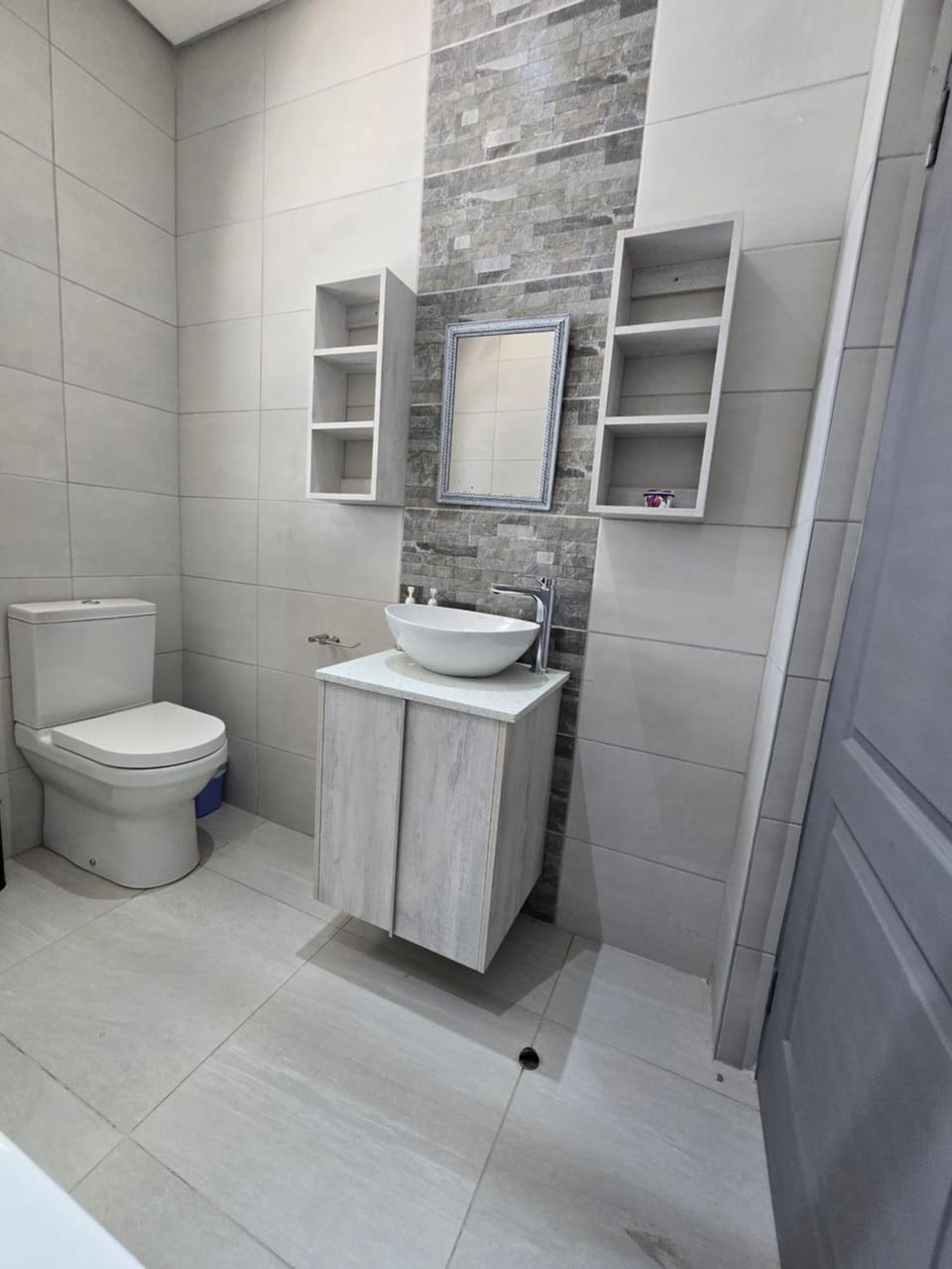 Executive 2-bedroom Serenity apartment in Wendywood Sandton with its own entrance Apartment in Sandton