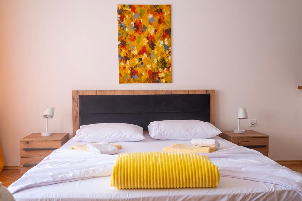Rron's House Apartment in North Macedonia
