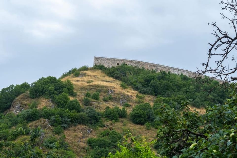 Rron's House Apartment in North Macedonia