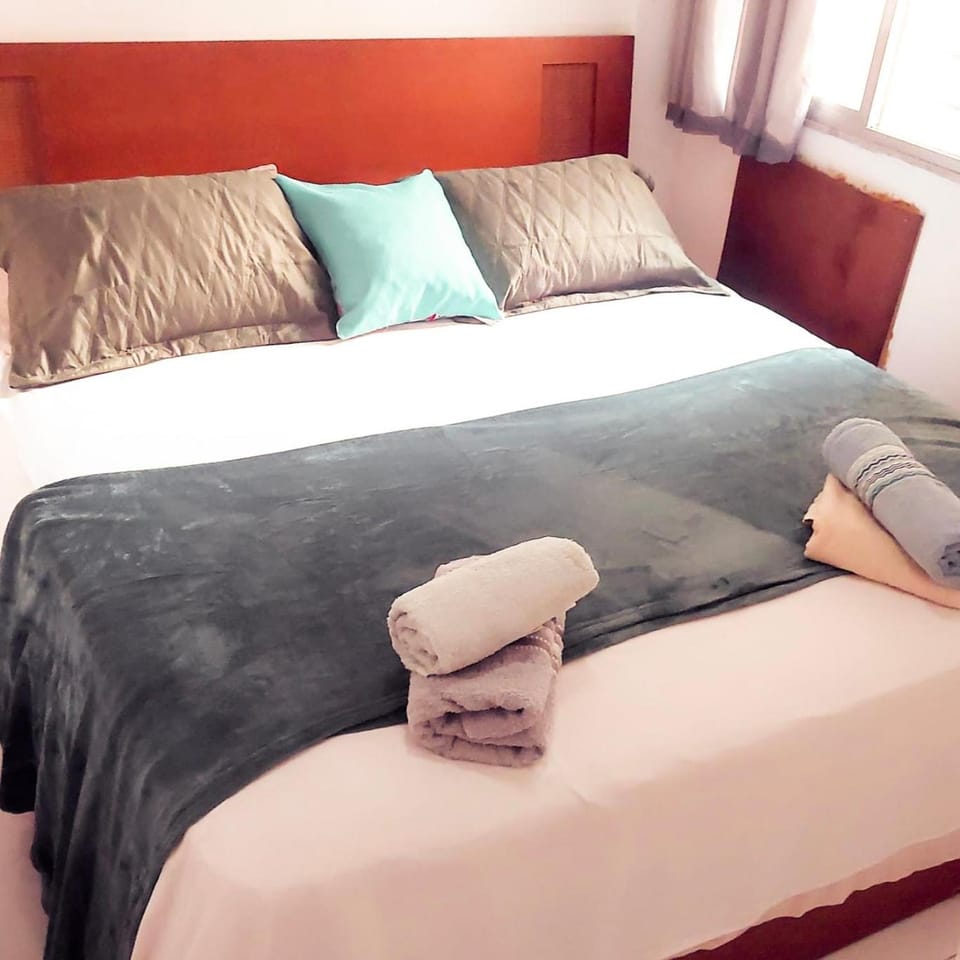 Apartamento Amplo para Grupos - 7 min da Praia Apartment in Rio de Janeiro